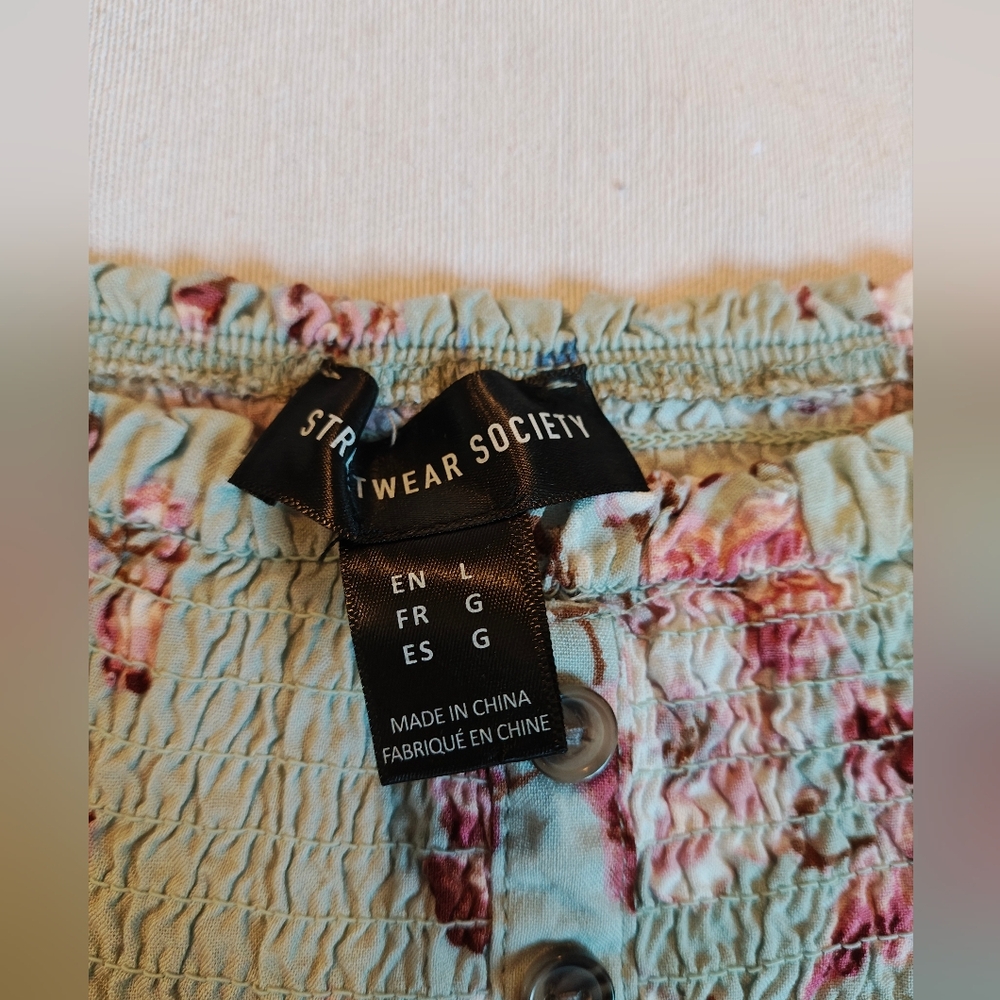 NWOT Street Wear Society Floral Off-Shoulder Dress - Picture 5 of 9